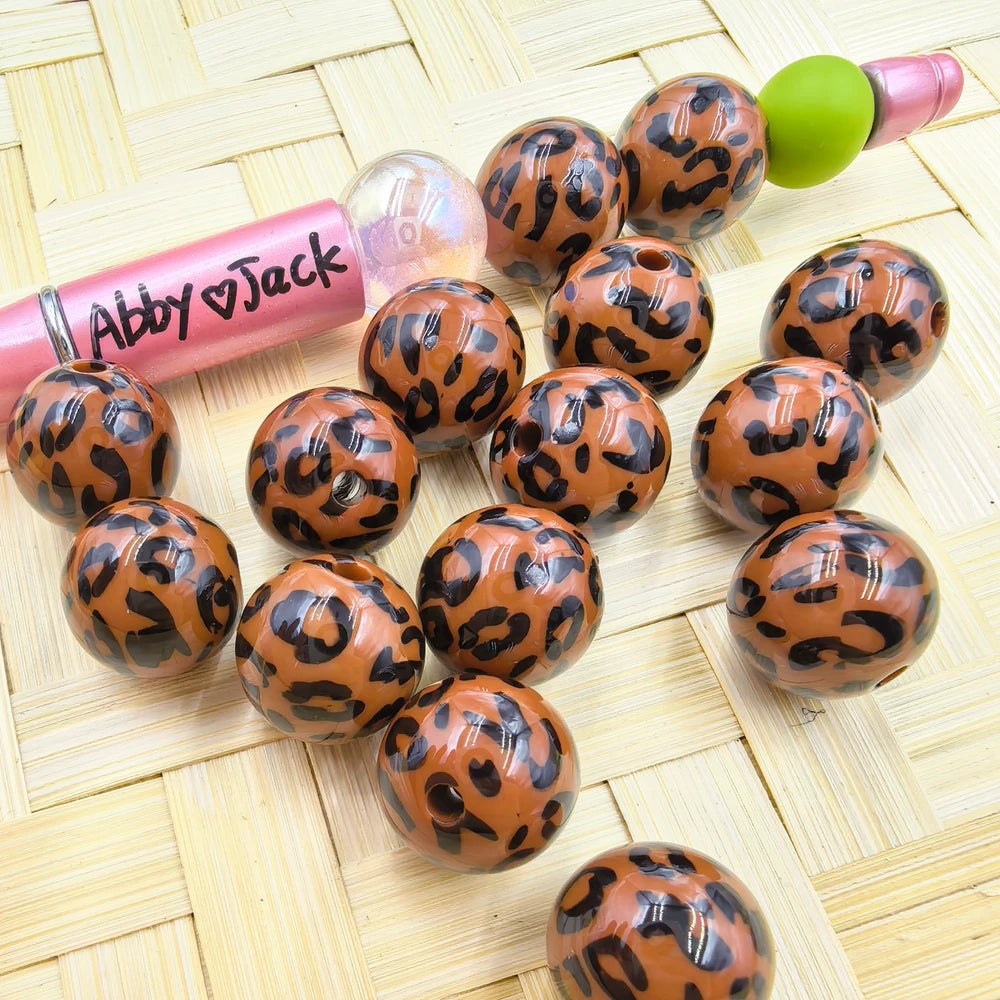 16MM Brown Leopard Acrylic Beads