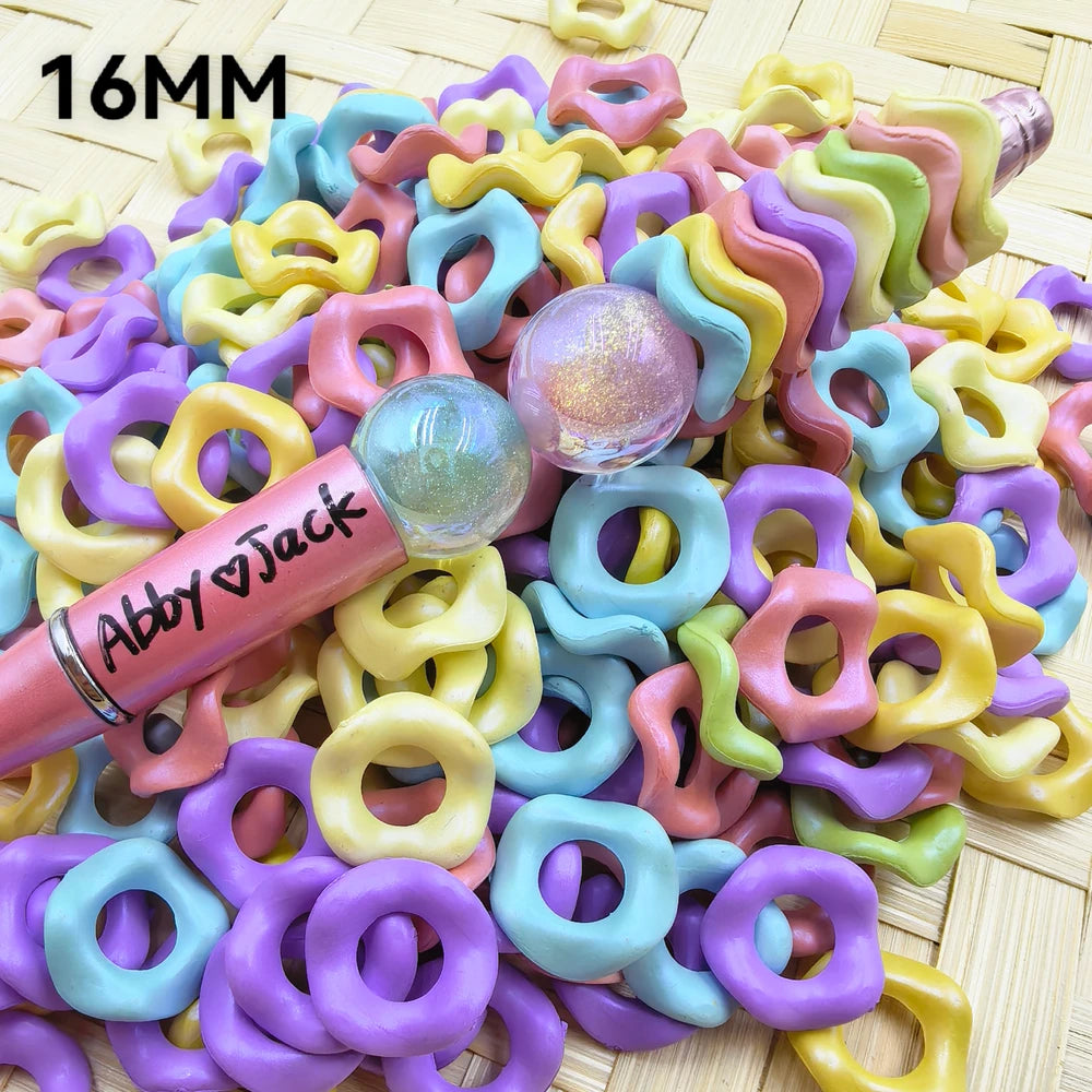 16mm Large Hole Solid Color Wavy Shape Acrylic Spacer