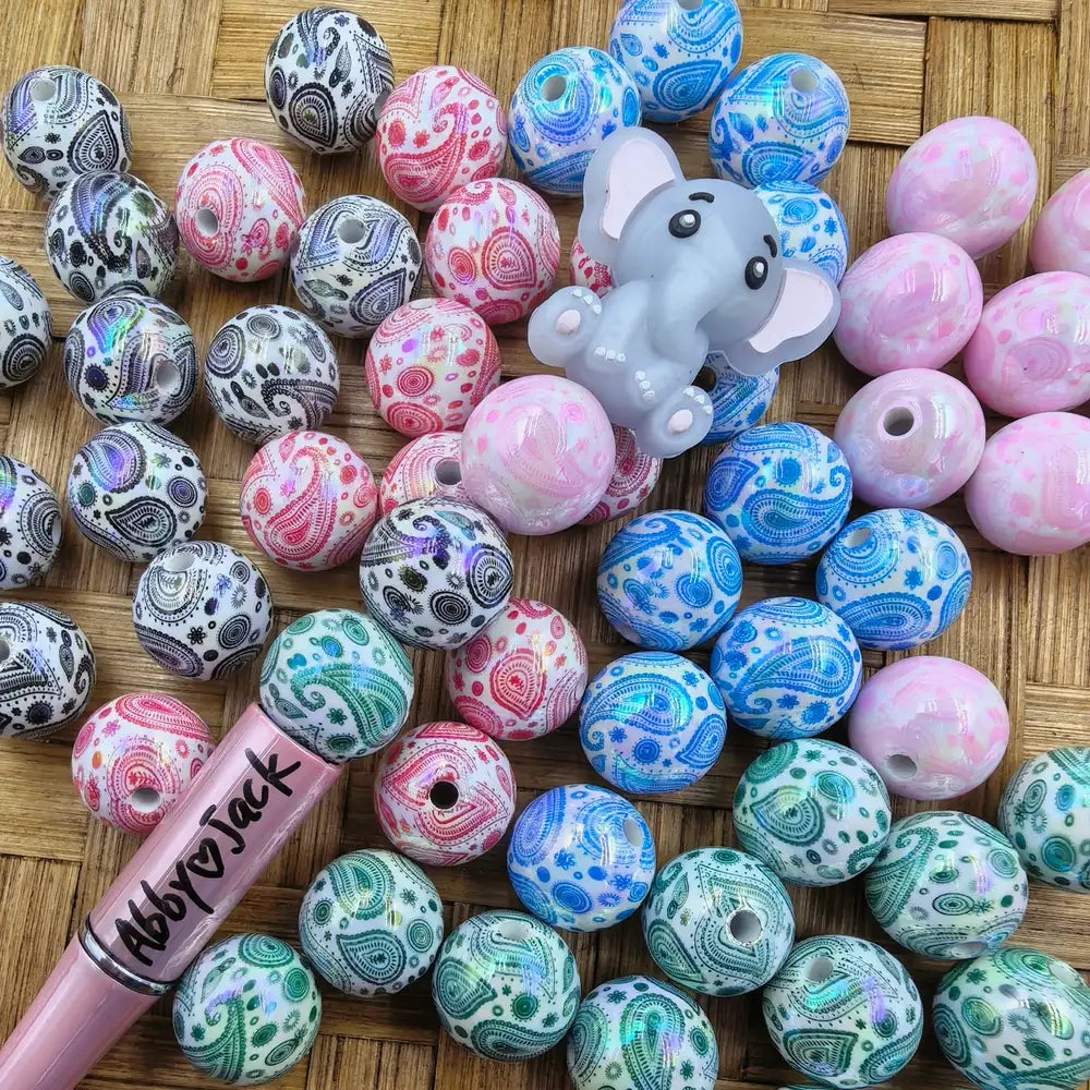 16MM Western Pattern Acrylic Beads