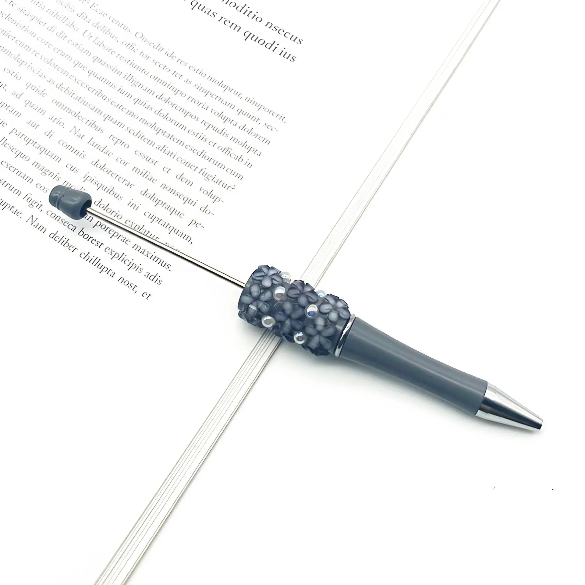 Wholesale Beaded Pens in Solid Colors with Acrylic Flower and Pearls