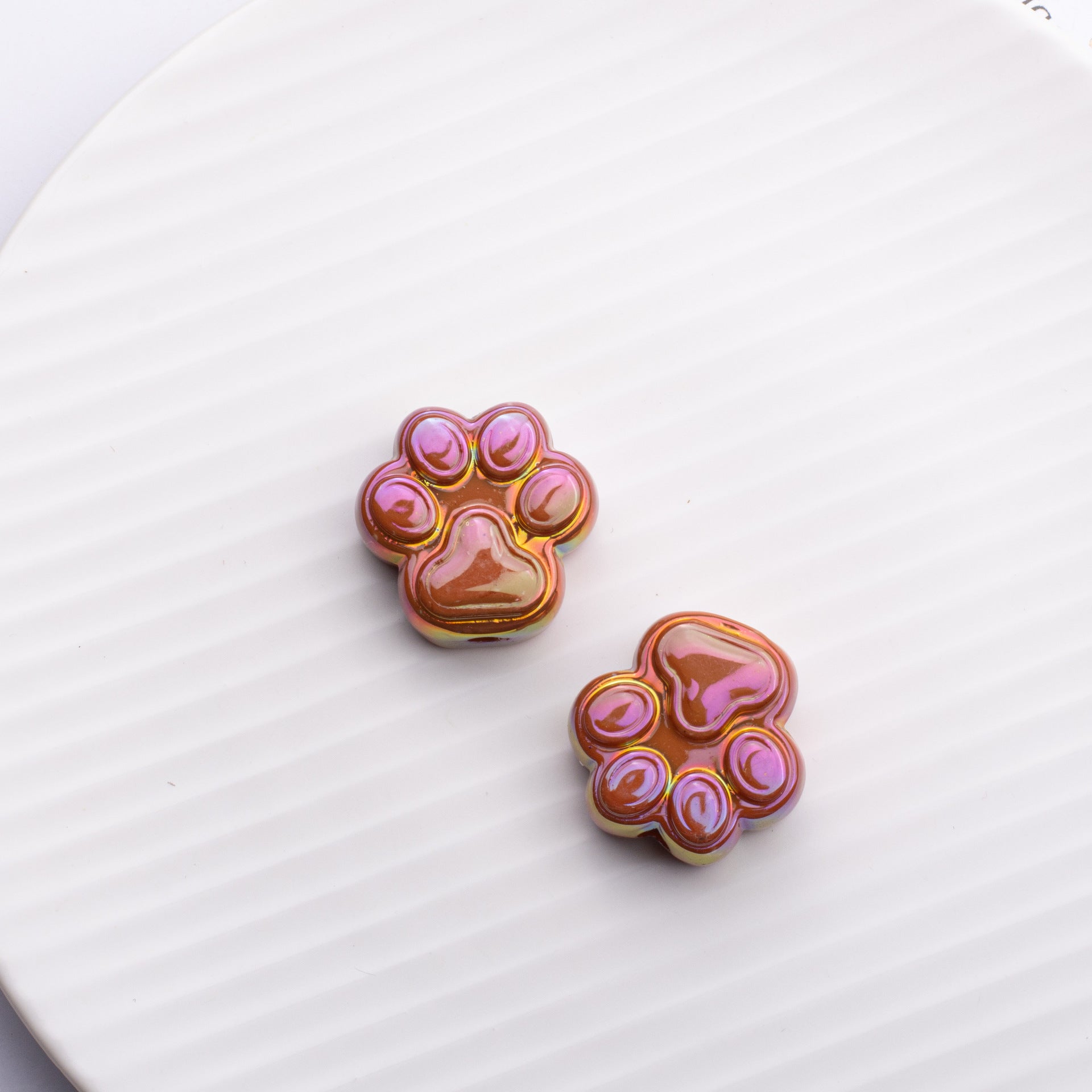 Wholesale Cat Claw Colorful UV Plated Acrylic Straight Hole Loose Beads-50PCS