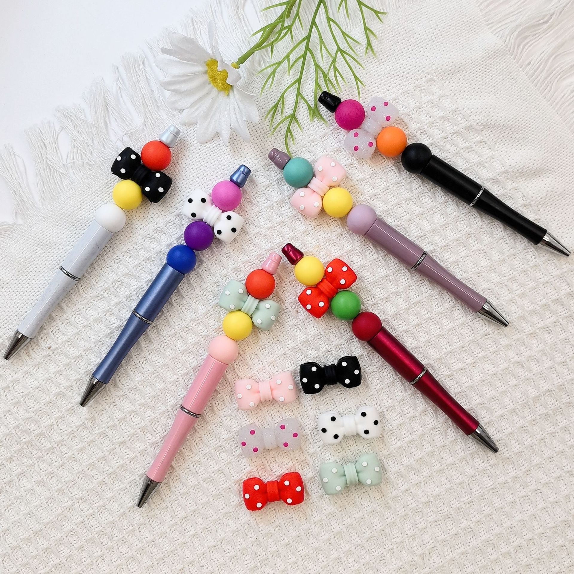 3D Black Dot Red Dot Bow New Three-dimensional Silicone Cute Cartoon DYI Beads-10PCS