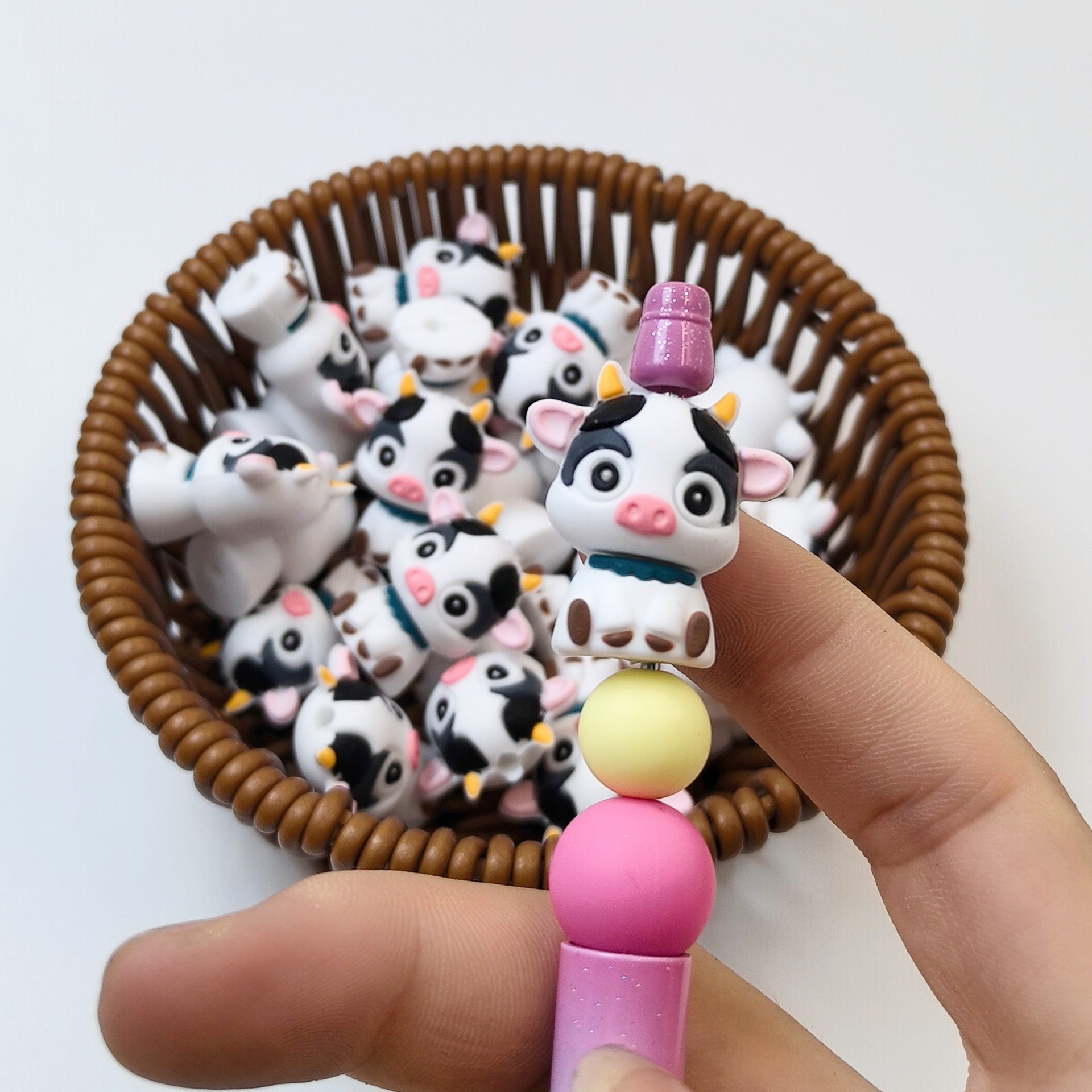 3D White Cow New Three-dimensional Silicone Cartoon DYI Beads-10PCS