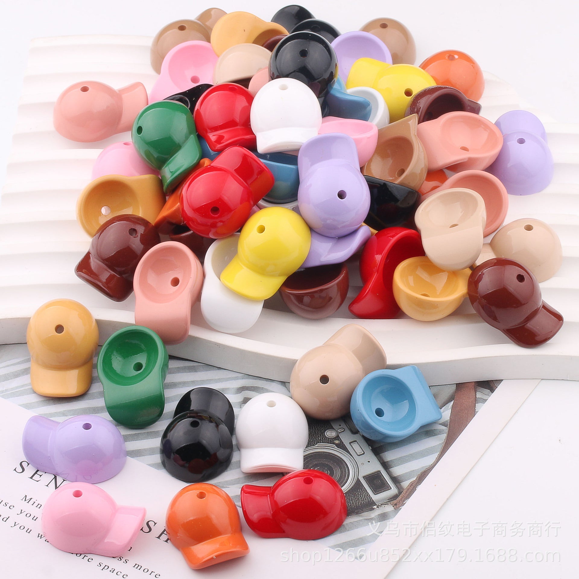 Acrylic Color Painted Peaked Cap DIY Beaded Accessories-25PCS