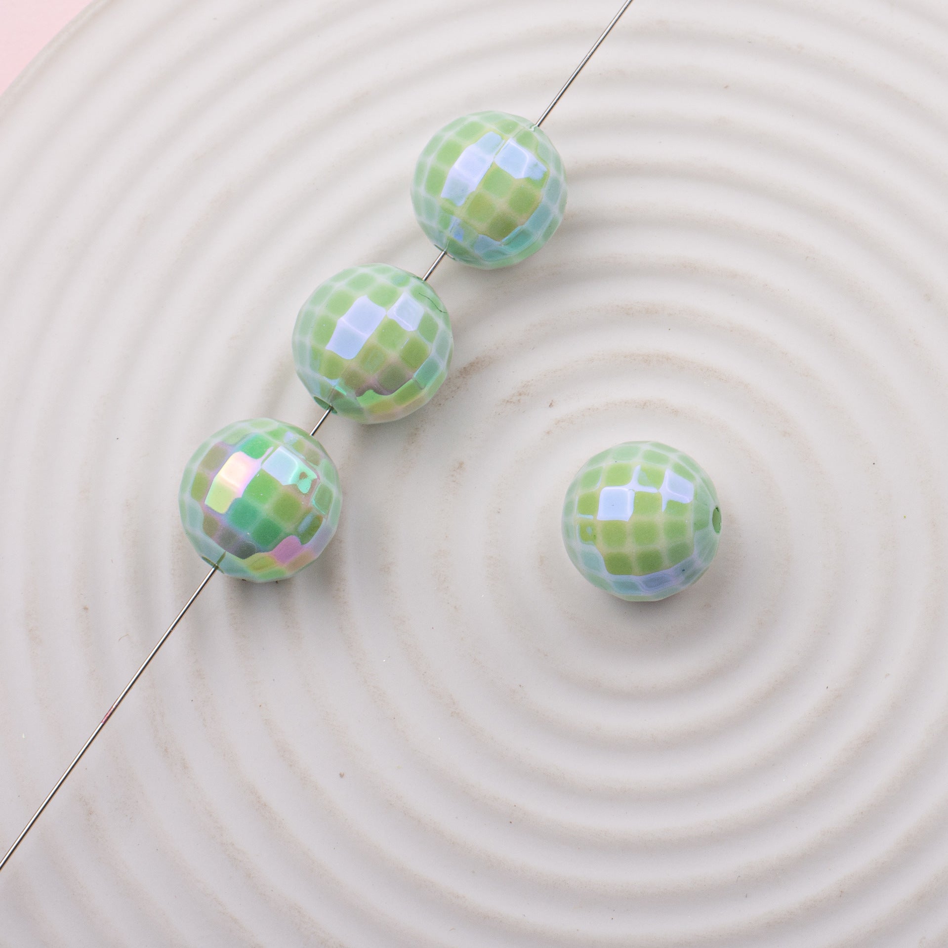 AB Color-plated Color-plated Acrylic Cut Surface Round Beads 16mm Lattice Beads-50PCS