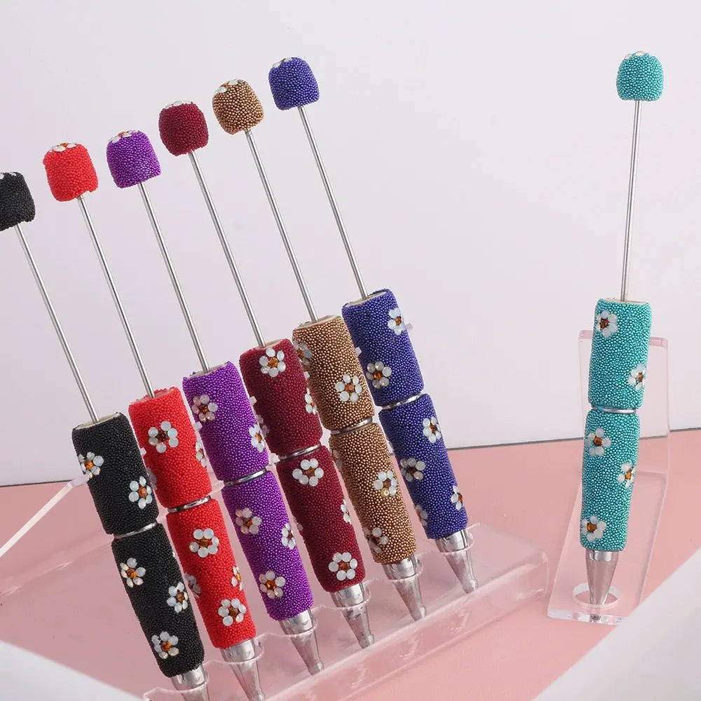 DIY Beadable Clay Pens with Cute Flowers and Mini Rhinestones Covered the Entire Pen