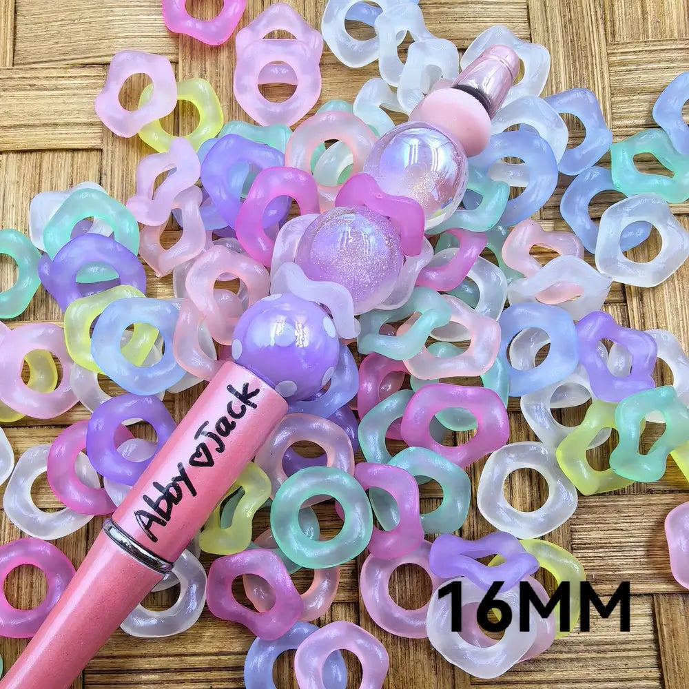 16mm Frosted Matte Translucent  Wavy Shape Acrylic Spacer Beads