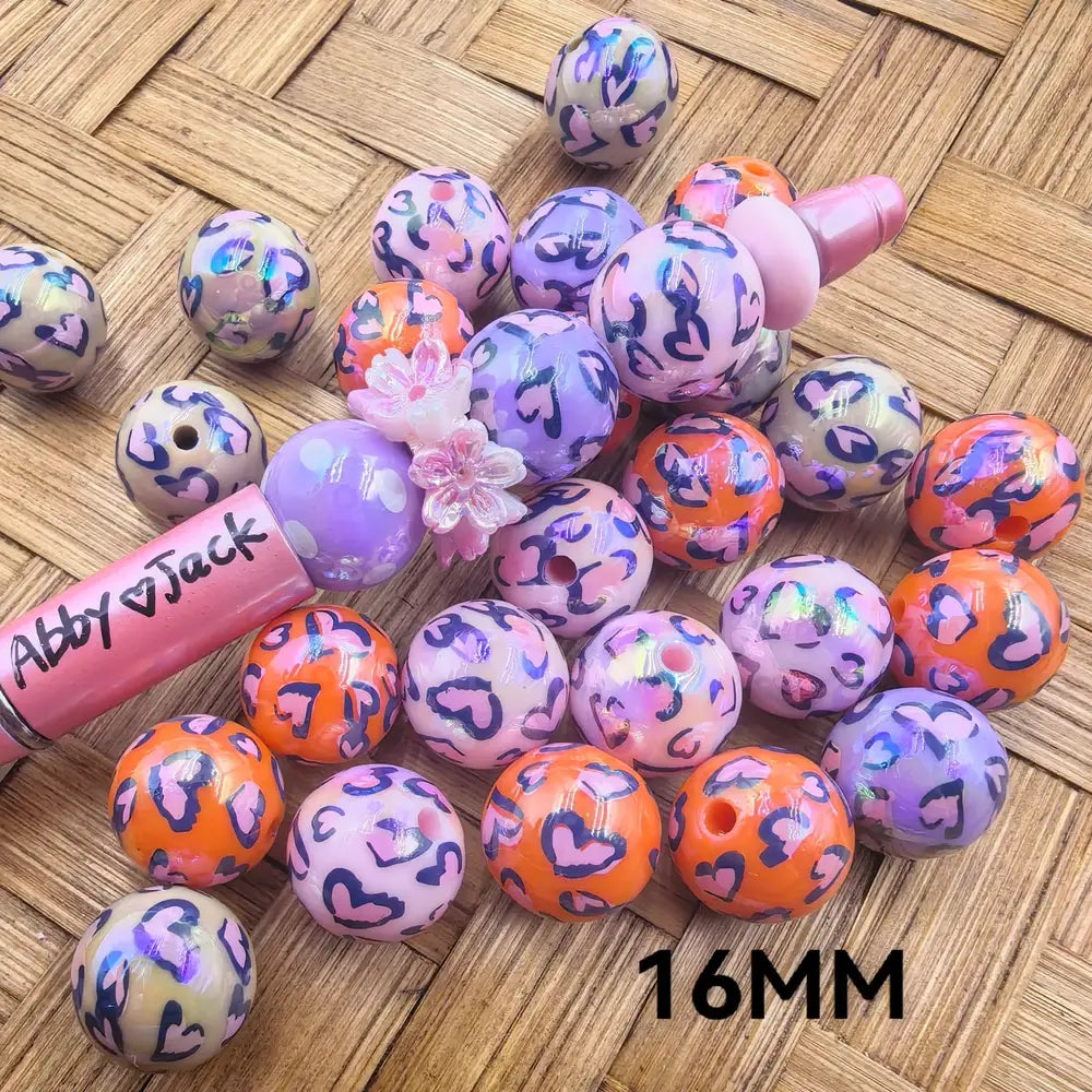 16MM Heart Printed Acrylic Bead