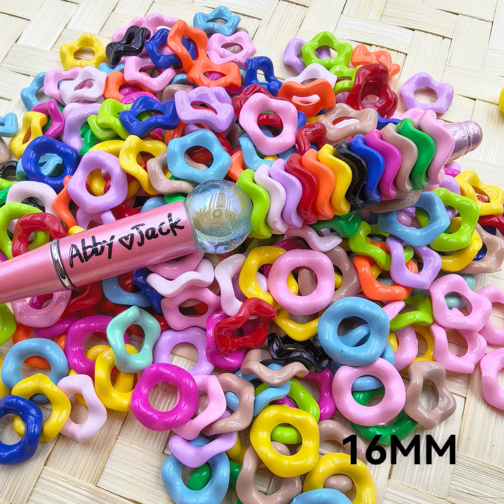 16mm Solid Color Large Hole Wavy Shape Acrylic Spacer