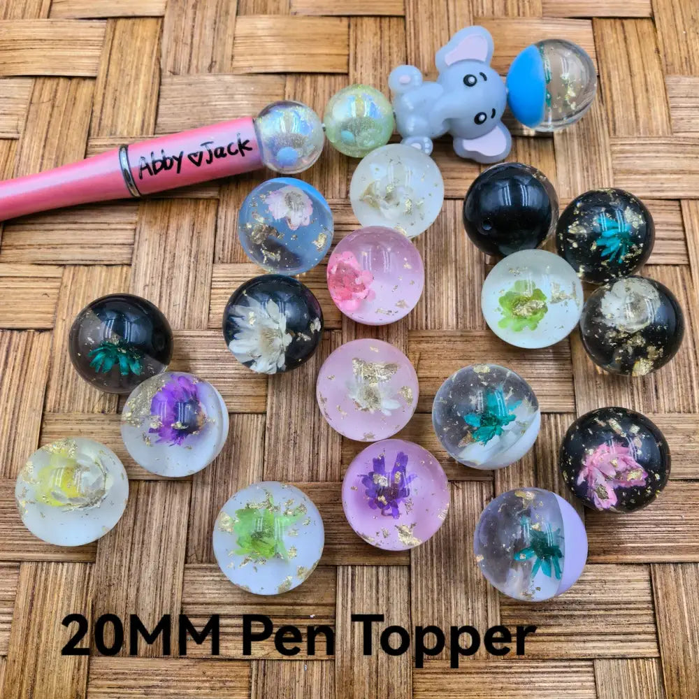 20MM Clear Pen Topper with Flower and Goldflake Inside Acrylic Bead