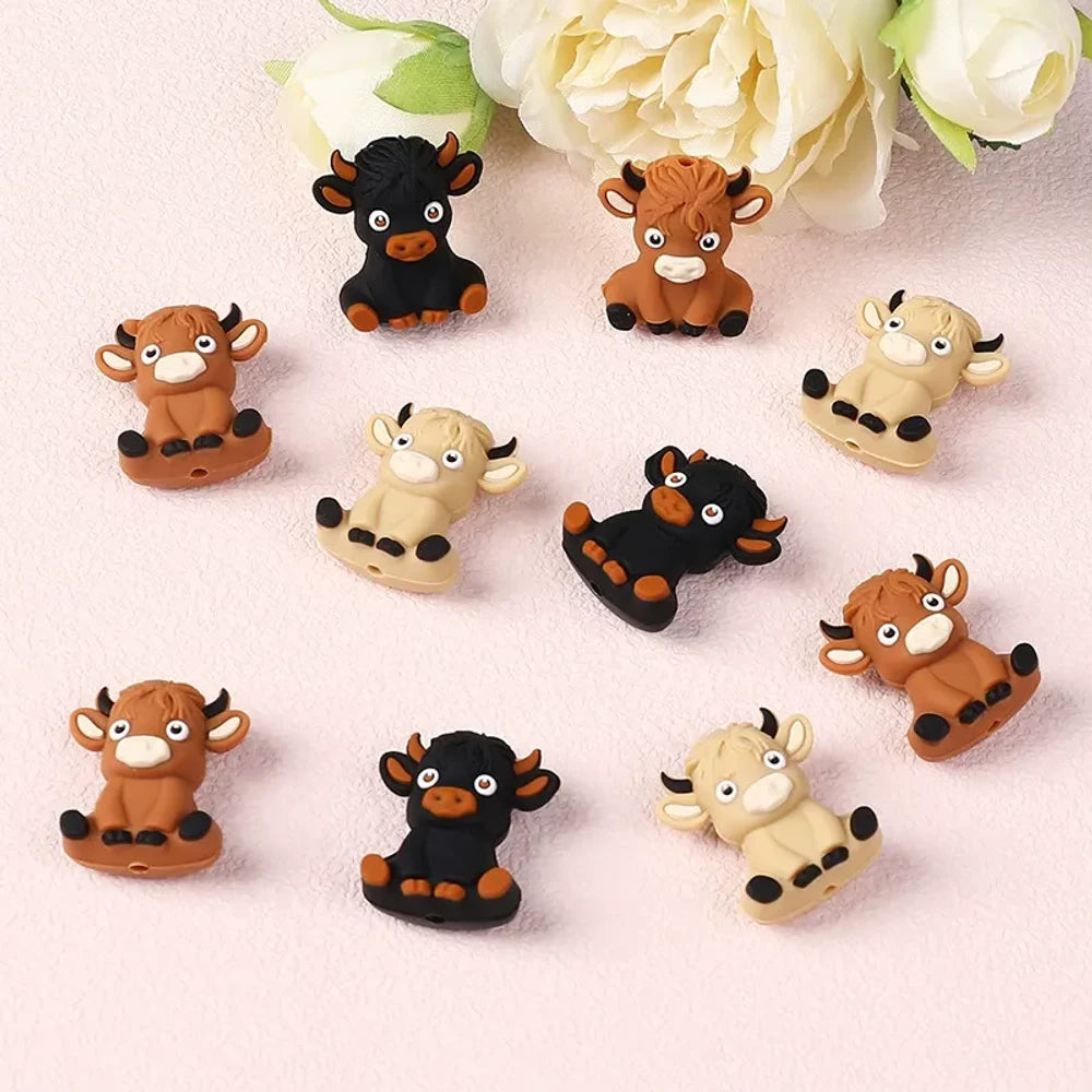 3D Highland Cattle Silicone Focal Beads for DIY Keychains