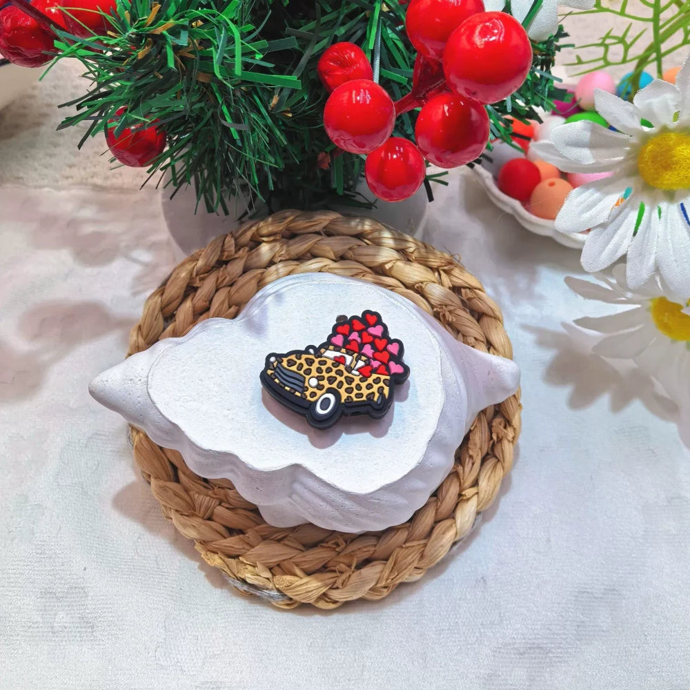 Flatback Valentine's Day Series Silicone Focal Beads for DIY Pens Bracelet Keychains