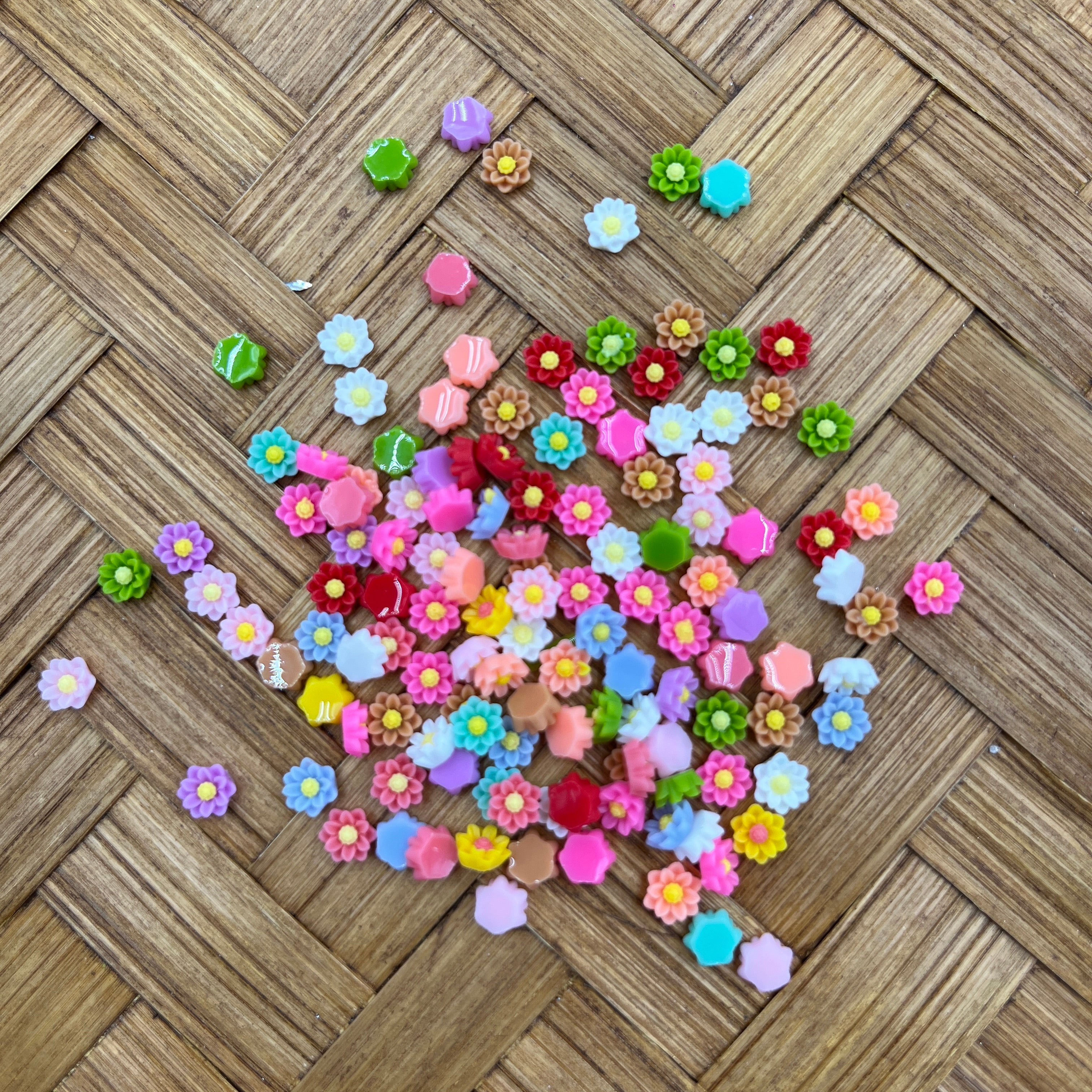 Flower Flatback Rhinestone Beadable Item for DIY