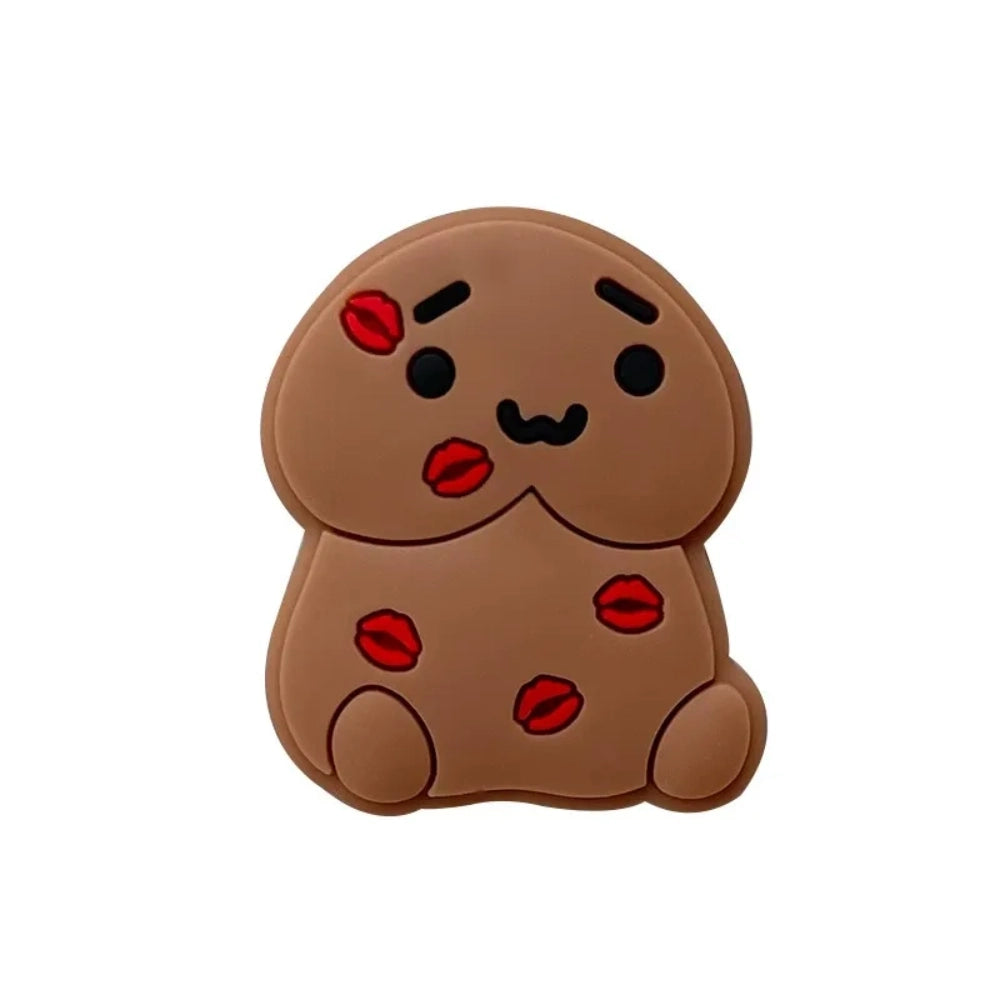 Seven silicone cookie bear focal beads in dark chocolate, milk chocolate, cream, and vanilla shades with red coffee bean accents and kawaii faces, displayed on a wooden tray and beige surface - 1